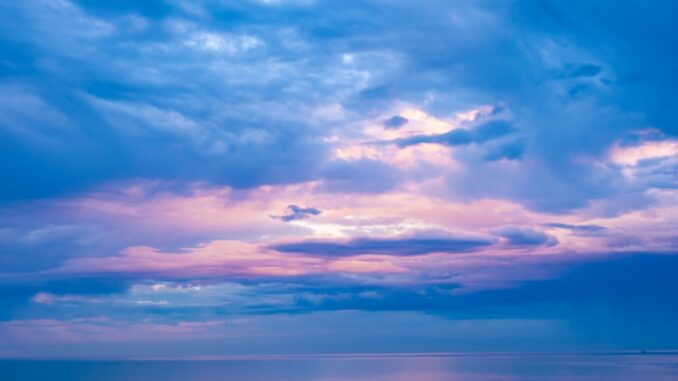 uploaded-image-tiyatro-ve-imgeleme-sahne-ve-izleyici-etkilesimi-1697374033883